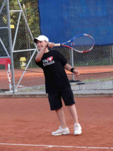 ttoplay270811 92 525x700